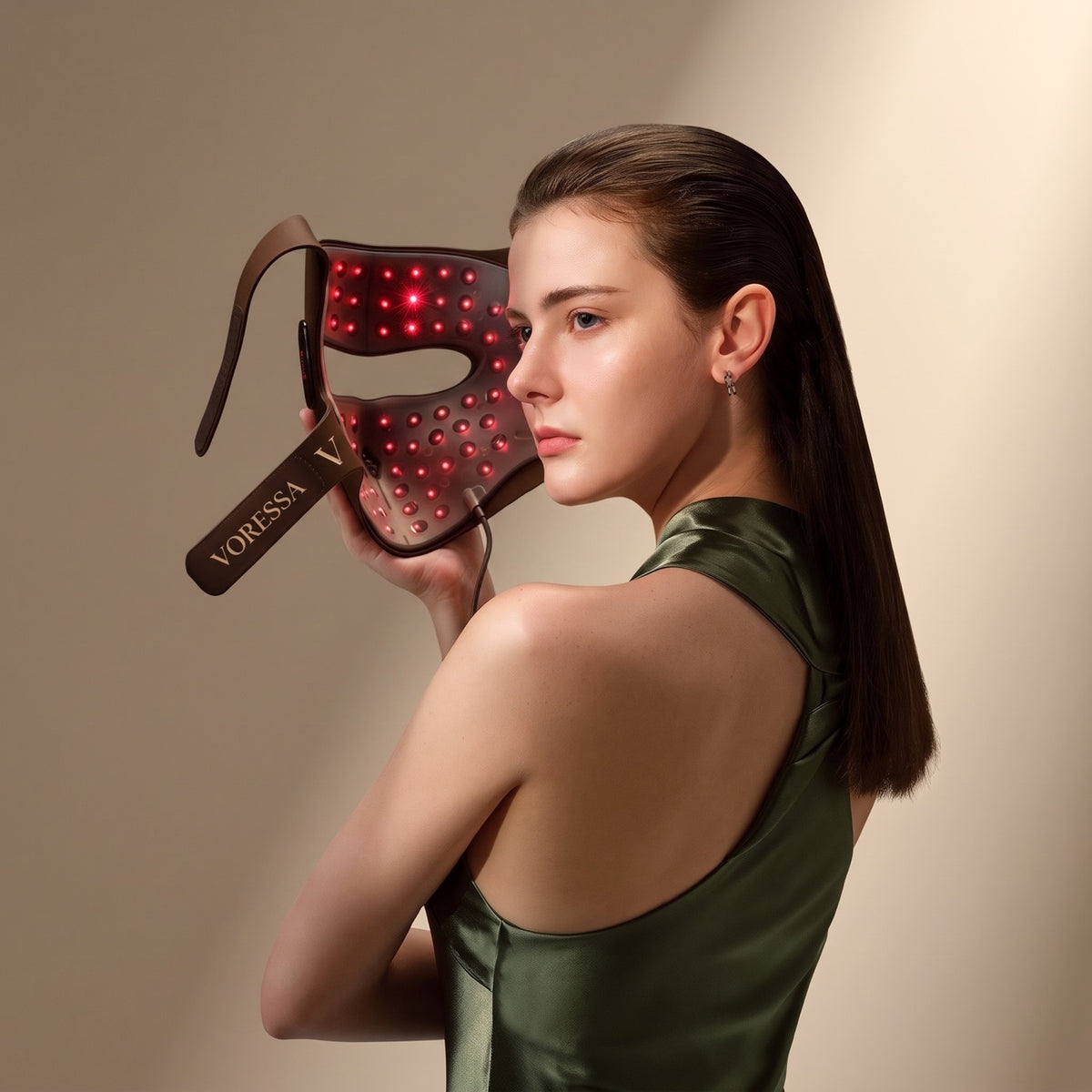 Voressa Red Light Face Mask